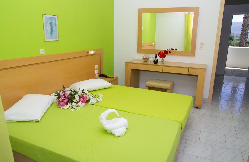 Giakalis Aparthotel Marmari  Exterior photo