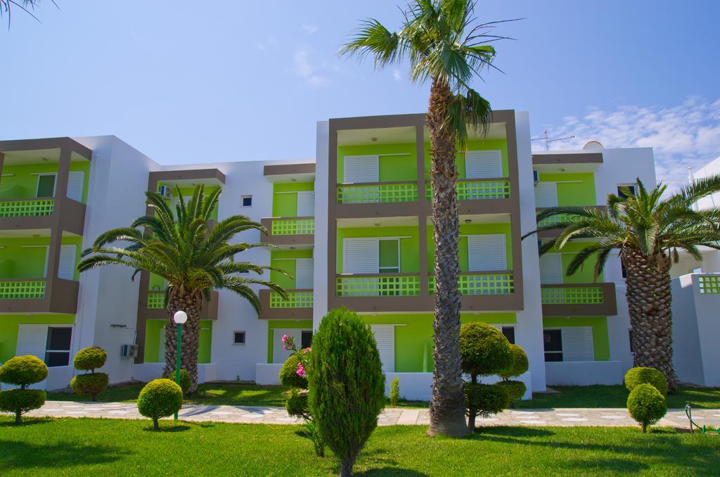 Giakalis Aparthotel Marmari  Exterior photo