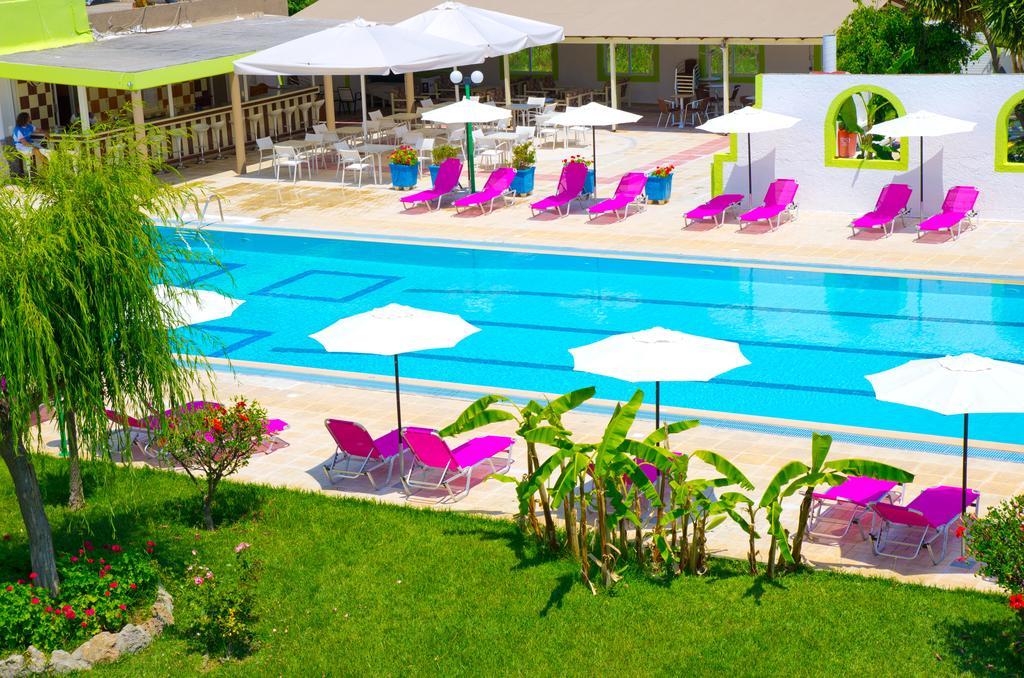 Giakalis Aparthotel Marmari  Exterior photo