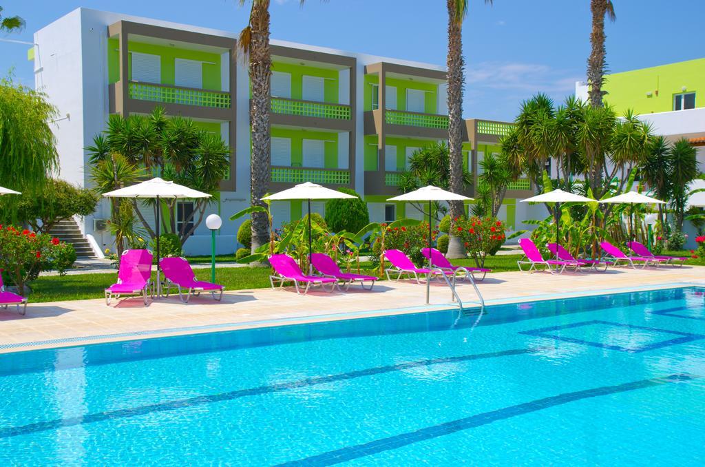 Giakalis Aparthotel Marmari  Exterior photo