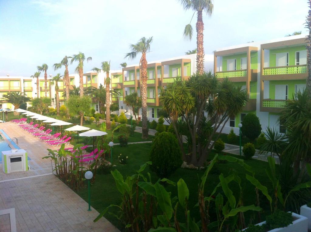 Giakalis Aparthotel Marmari  Exterior photo