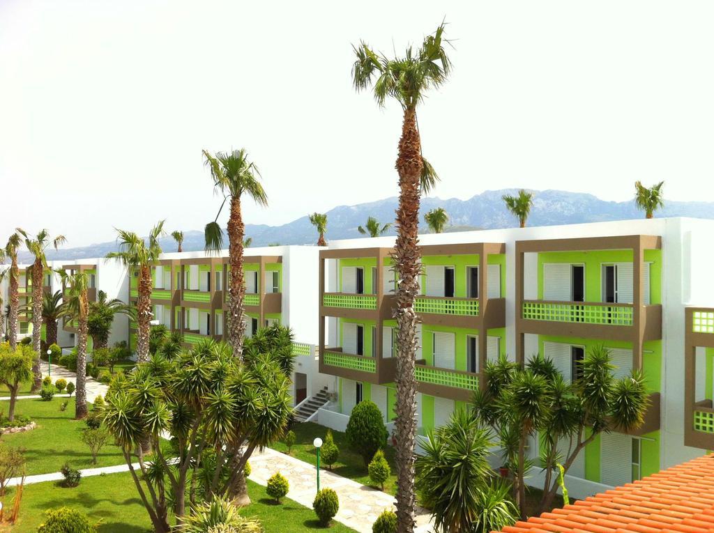 Giakalis Aparthotel Marmari  Exterior photo