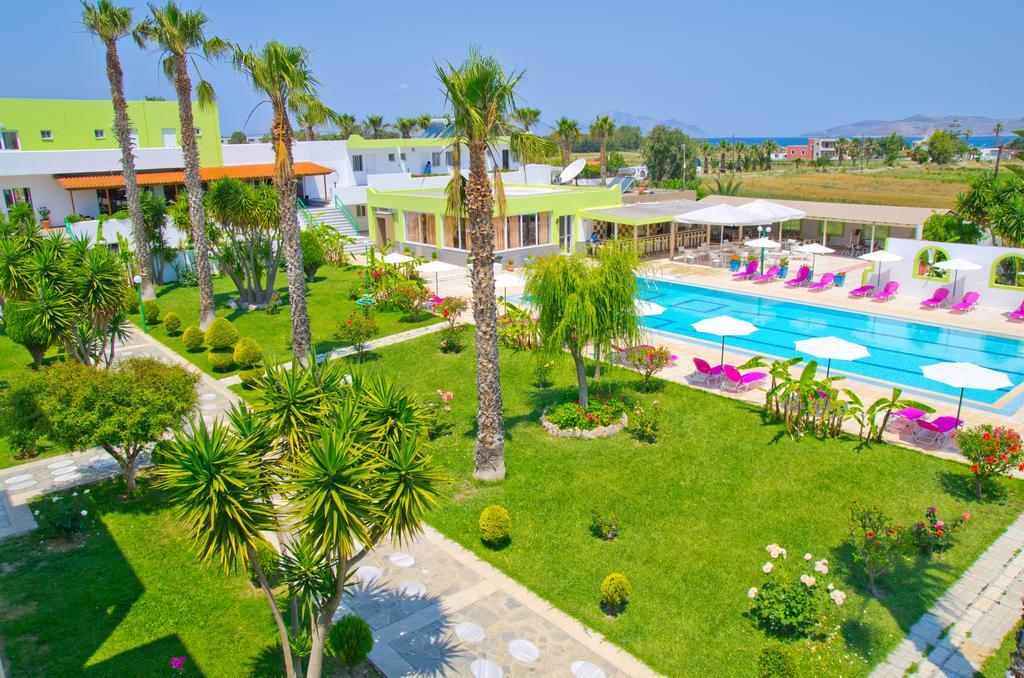 Giakalis Aparthotel Marmari  Exterior photo