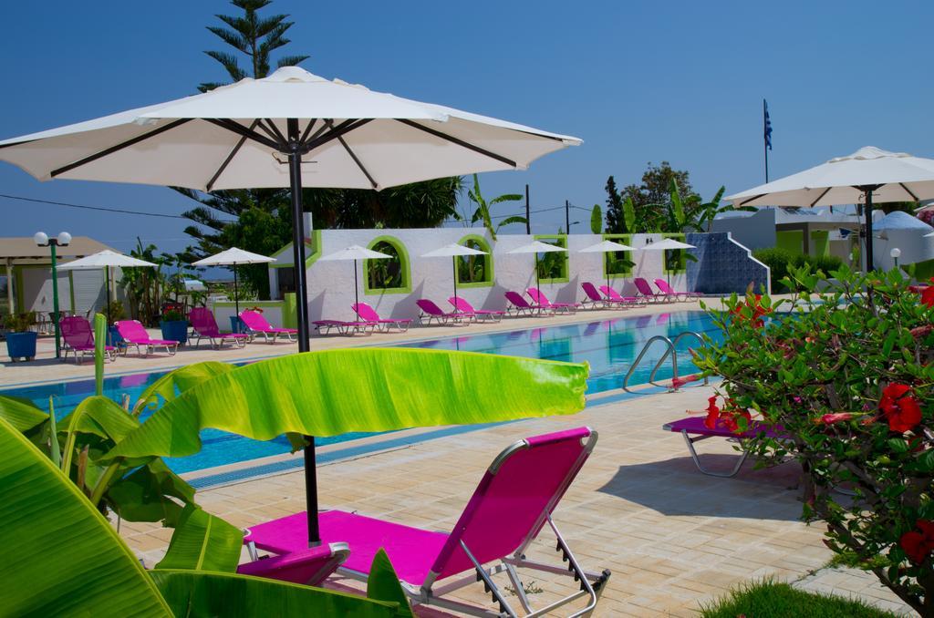 Giakalis Aparthotel Marmari  Exterior photo